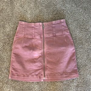 FREE PEOPLE Skirt! We The Free mini skirt Size: 26